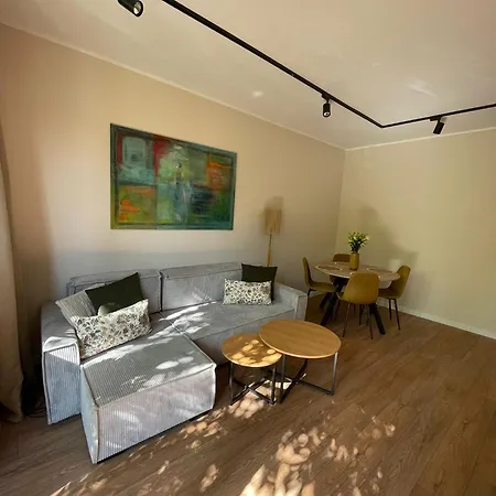 Center Old Town شقة غدانسك